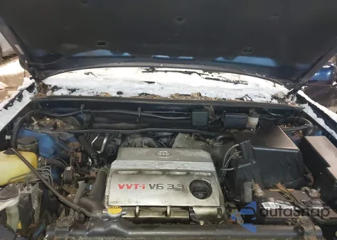 2004 Toyota Highlander V6 z USA, uszkodzony, nr VIN JTEEP21A840044611